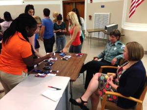 Laura Nesbit and Amber Roux as guest speakers in Multimedia Writing